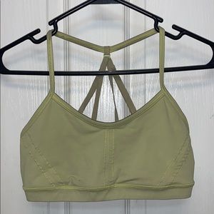 Lululemon sports bra